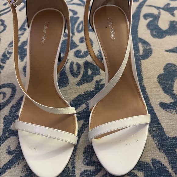 Calvin Klein heels- size 11 - Picture 4 of 5